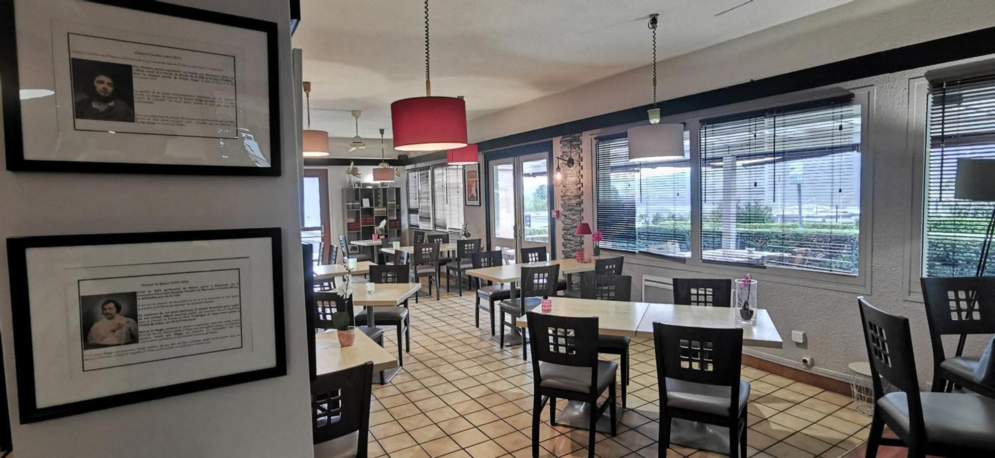 Brit Hotel Besancon L'Horloge מראה חיצוני תמונה